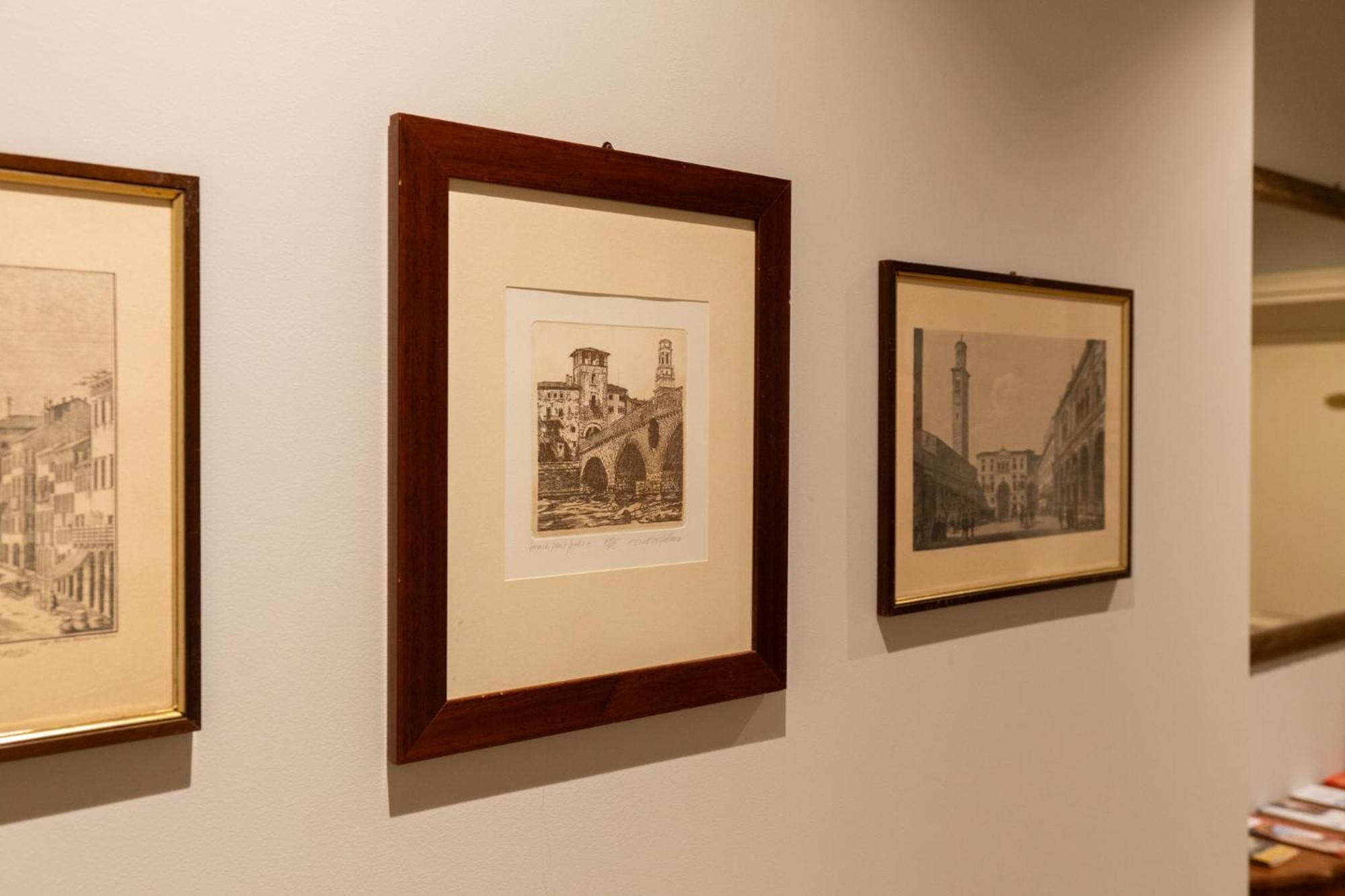 Palazzo Biasini By Postcardsfrom Hotel เวโรนา ภายนอก รูปภาพ
